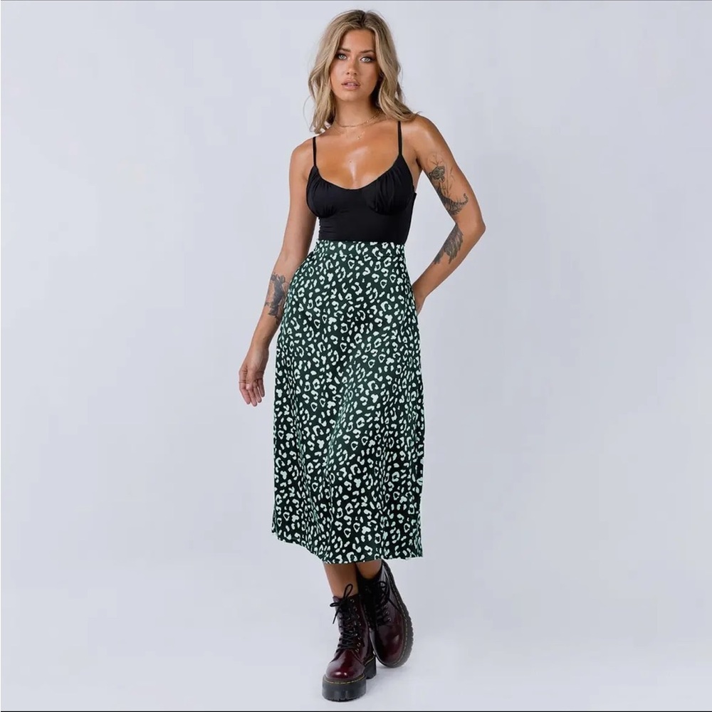 Leopard Print Midi Skirt - Green
